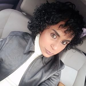 Meet your Posher, Miriam